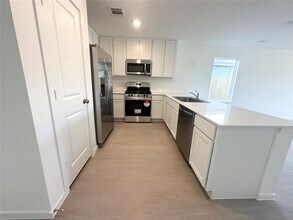 16477 Blossom Grv Dr in Conroe, TX - Building Photo - Building Photo