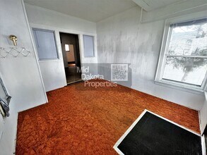 200 W 4th Ave in Mitchell, SD - Building Photo - Building Photo