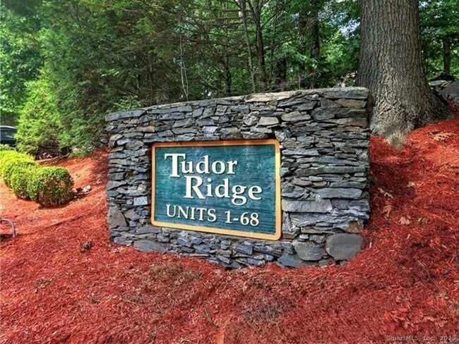 125 Warner Hill Rd in Stratford, CT - Building Photo - Building Photo