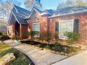 39 Silent Brook Pl in Spring, TX - Building Photo - Building Photo