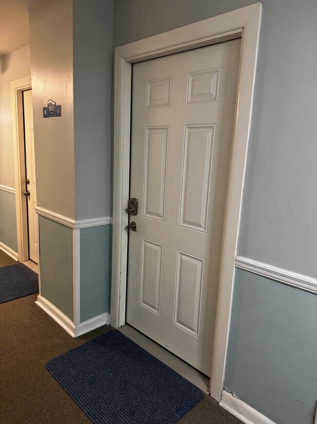 10 Lemoyne Ave in Hilton Head Island, SC - Building Photo - Building Photo