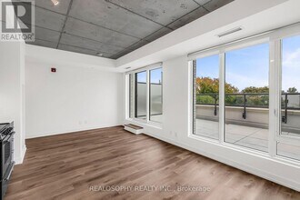 115 Larchmount Ave in Toronto, ON - Building Photo - Building Photo