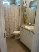 10702 Laxer Cay Loop in San Antonio, FL - Building Photo - Building Photo