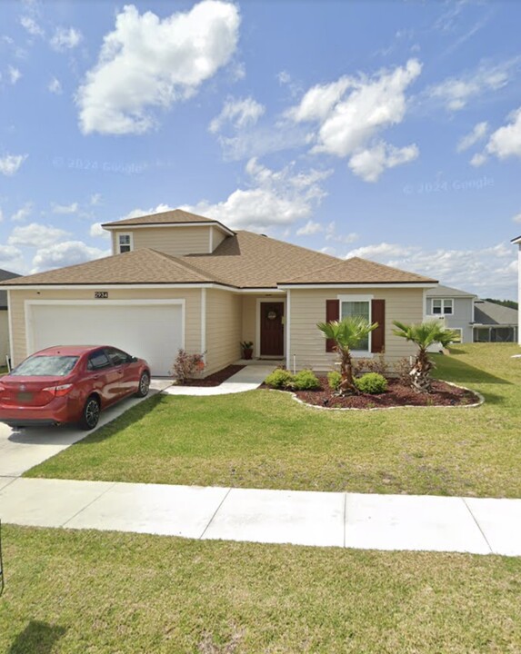 2934 Sheer Bliss Way in Orange Park, FL - Building Photo