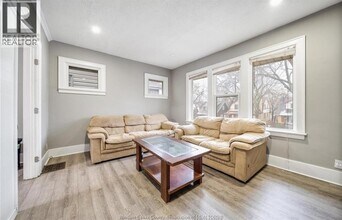 406-08 Randolph Ave in Windsor, ON - Building Photo - Building Photo