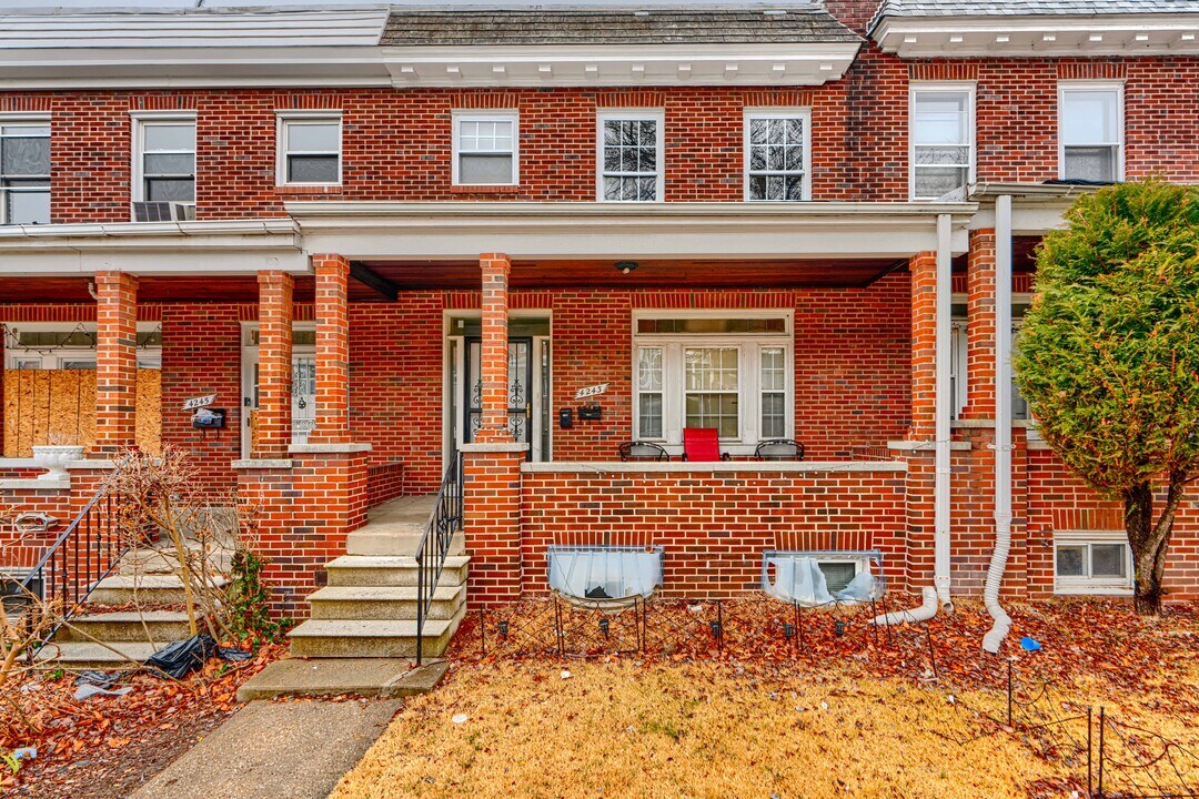 4243 Shamrock Ave in Baltimore, MD - Foto de edificio