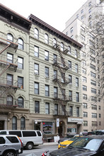 235 E 25th St in New York, NY - Building Photo - Building Photo