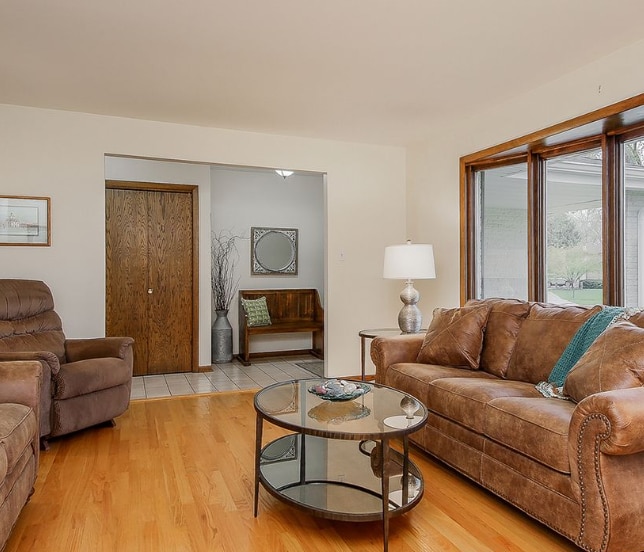 property at 4050 Gilbert Ave