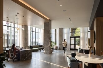 Resa Long Beach in Long Beach, CA - Foto de edificio - Building Photo