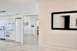 777 Homer St in Vancouver, BC - Building Photo - Building Photo