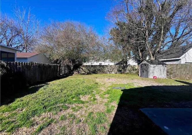 306 E Leicester Ave in Norfolk, VA - Foto de edificio - Building Photo