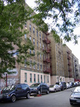 514 W 211th St in New York, NY - Building Photo - Building Photo