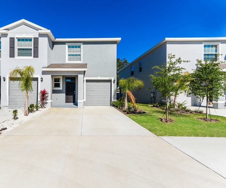11912 Stoneport Pl in Riverview, FL - Building Photo