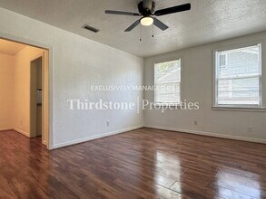 4833 Kingsbury St in Jacksonville, FL - Building Photo - Building Photo