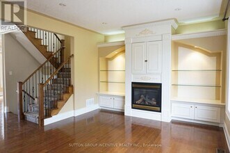 76 Cumming Dr in Barrie, ON - Building Photo - Building Photo