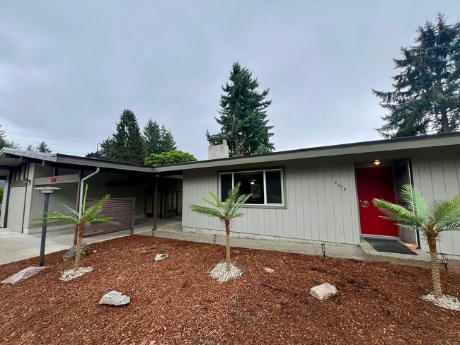 4015 15th Ct NE in Olympia, WA - Building Photo - Building Photo