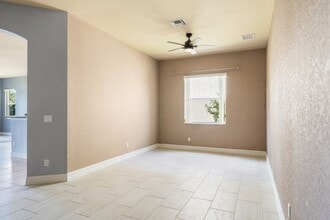 5579 55th Ave in Vero Beach, FL - Building Photo - Building Photo