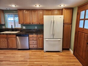 55768 Snow Goose Rd in Bend, OR - Building Photo - Building Photo