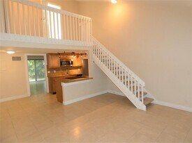 1455 Holly Heights Dr in Fort Lauderdale, FL - Building Photo