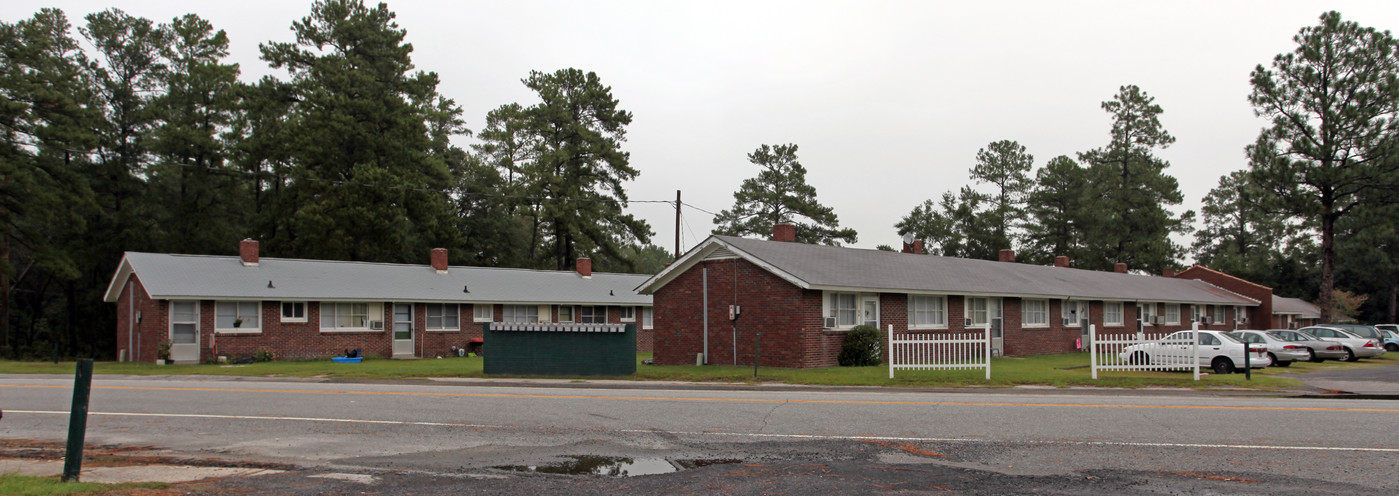 Wilbur Wright Home Apartments in West Columbia, SC - Foto de edificio