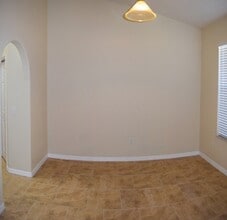 10120 SE 67th Terrace in Belleview, FL - Building Photo - Building Photo