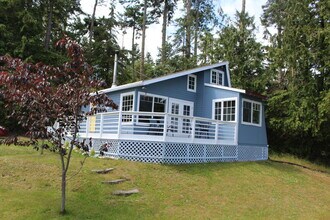 301 Spring View Pl in Sequim, WA - Building Photo - Building Photo