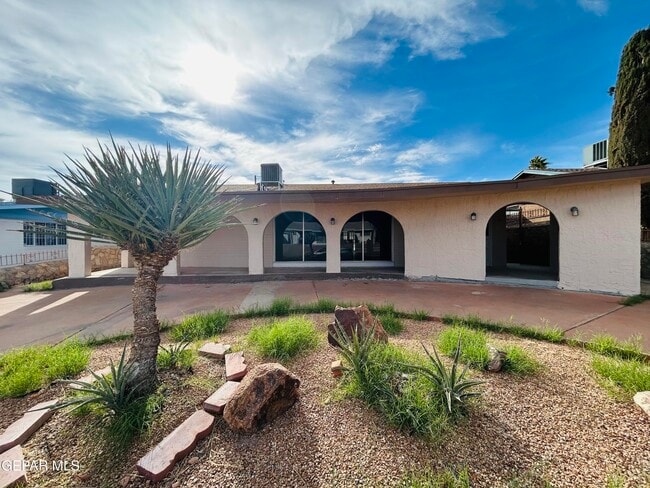 property at 805 Chile Pl