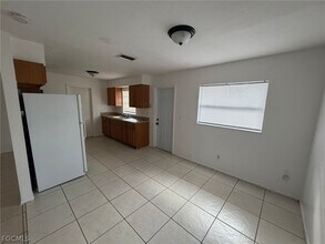 6192 Markland Ave in Ft. Myers, FL - Building Photo - Building Photo
