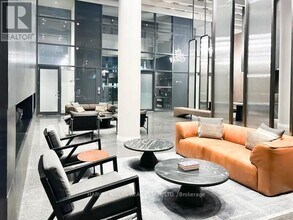 8 Interchange Wy in Vaughan, ON - Building Photo - Building Photo