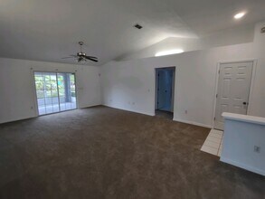 73 Wynnfield Dr in Palm Coast, FL - Building Photo - Building Photo