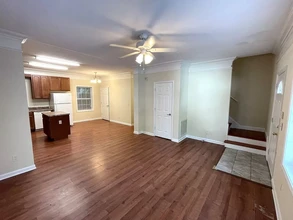 114 Simmons, Unit Group H in Athens, GA - Building Photo - Building Photo