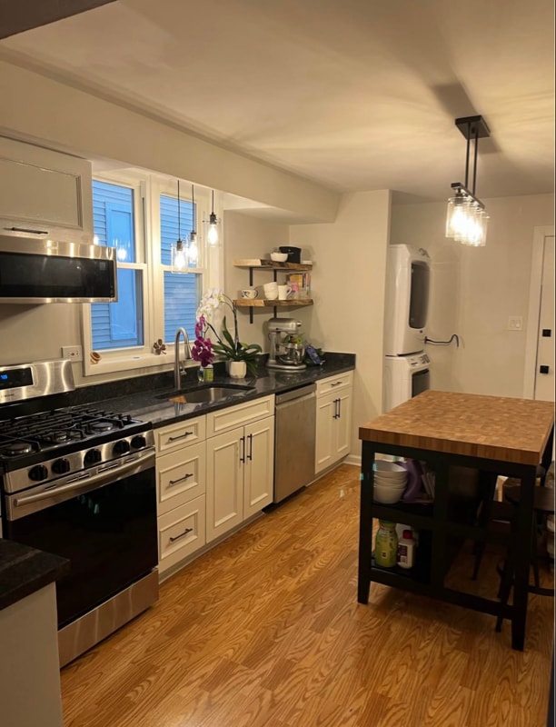 property at 3148 N Clifton Ave