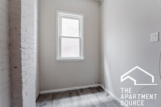 4709 W Dickens Ave in Chicago, IL - Building Photo - Building Photo