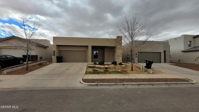 13408 Wigan Rd in El Paso, TX - Building Photo - Building Photo