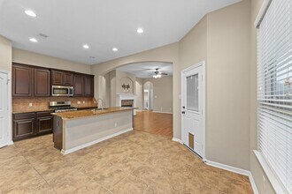 22403 Pebble Falls Ln in Tomball, TX - Building Photo - Building Photo