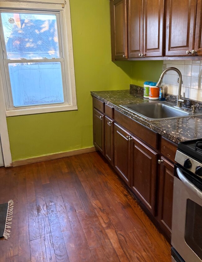 180 Wessels Ave, Unit 180 in Bridgeport, CT - Building Photo - Building Photo