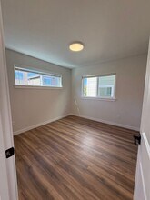 1166 Woodrow Ln in Medford, OR - Building Photo - Building Photo