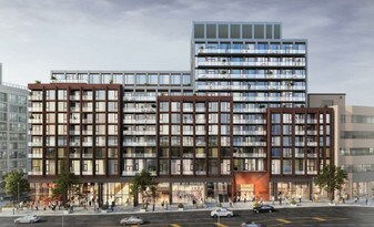 Bijou on Bloor in Toronto, ON - Building Photo