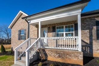 123 Vanatta Rd in Portland, TN - Building Photo - Building Photo