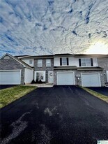 4164 Ross Rd in Bethlehem, PA - Building Photo