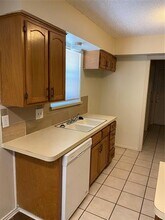 625 Cousins Ln in Arlington, TX - Building Photo - Building Photo