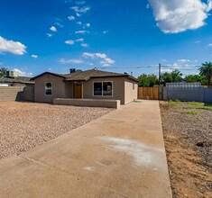 1705 W Montecito Ave in Phoenix, AZ - Building Photo - Building Photo