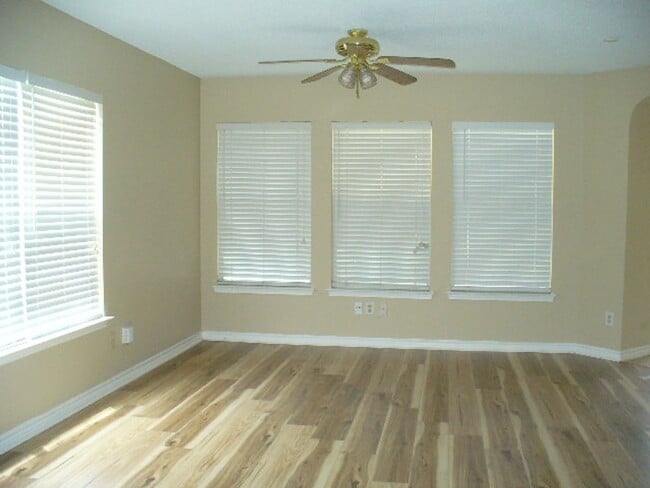 2223 Sunset Bay in San Antonio, TX - Building Photo - Building Photo