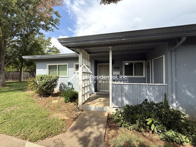 2815 Santa Paula Ct