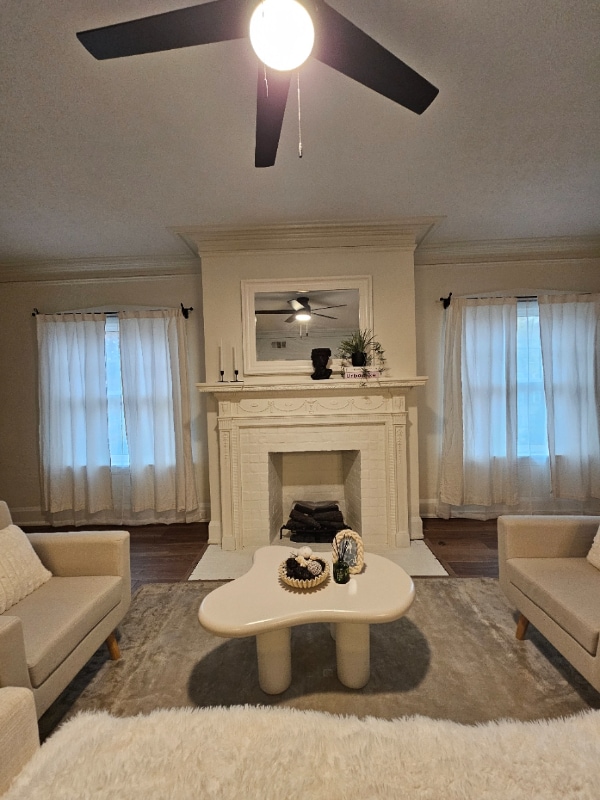 property at 2472 Overlook Rd