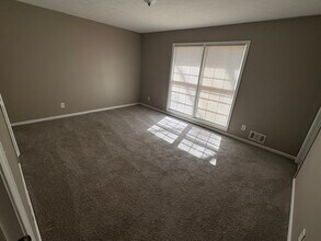 6625 Paula Ct, Unit 8402 in Stonecrest, GA - Building Photo - Building Photo