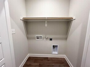 2141 Layla Dr in Waxahachie, TX - Building Photo - Building Photo