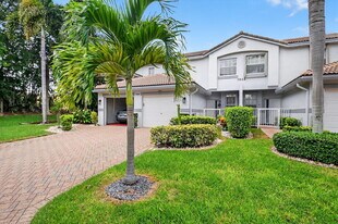 7924 Laina Ln in Boynton Beach, FL - Building Photo