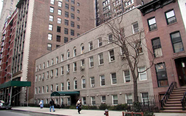 107-115 E 26th St in New York, NY - Building Photo - Building Photo