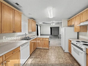 212 St John Dr, Unit 127 in Birmingham, AL - Foto de edificio - Building Photo